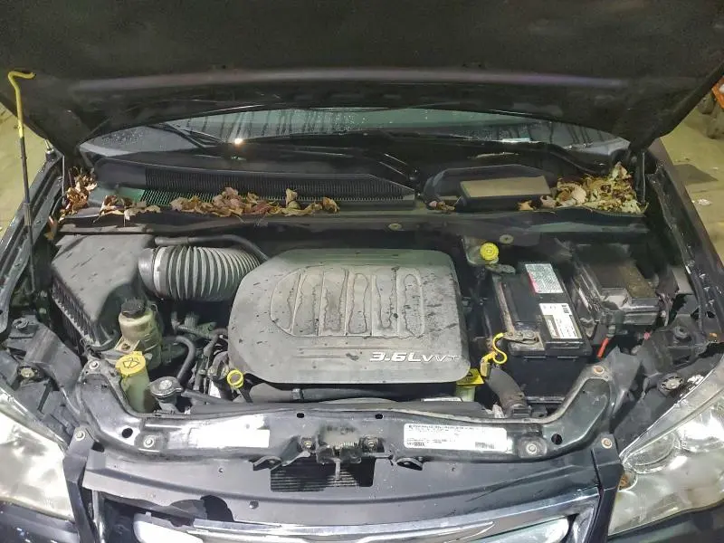 2012 CHRYSLER TOWN & COUNTRY TOURING  