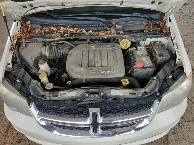2013 DODGE GRAND CARAVAN SE  