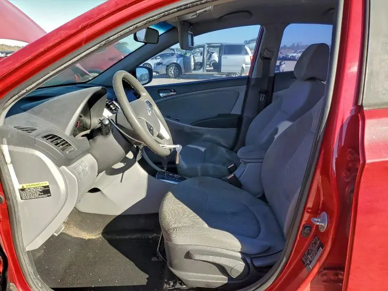 2013 HYUNDAI ACCENT GLS  