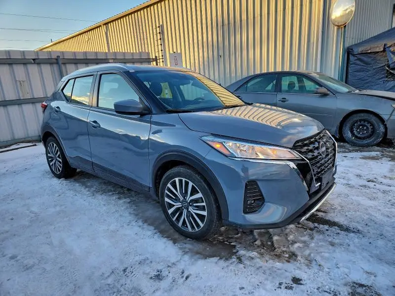 2023 NISSAN KICKS SV  