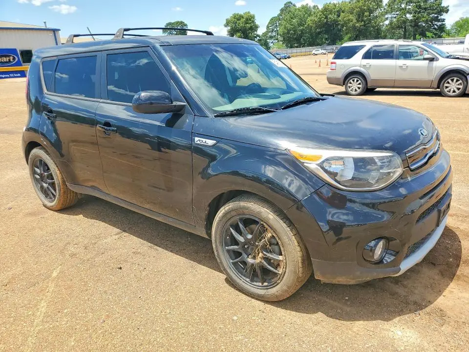 2019 KIA SOUL +  