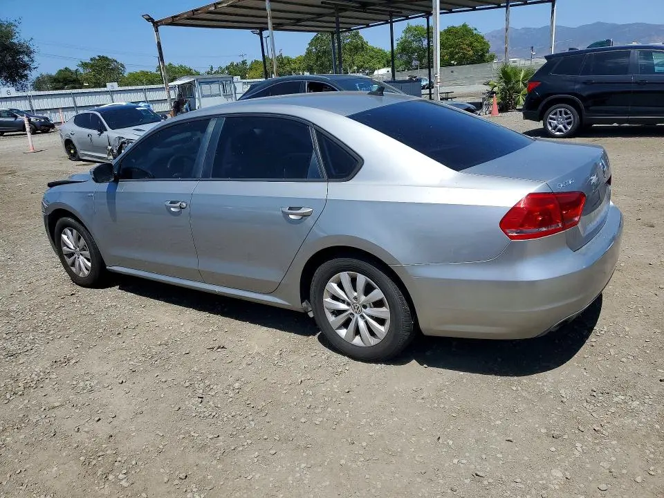 2014 VOLKSWAGEN PASSAT S  