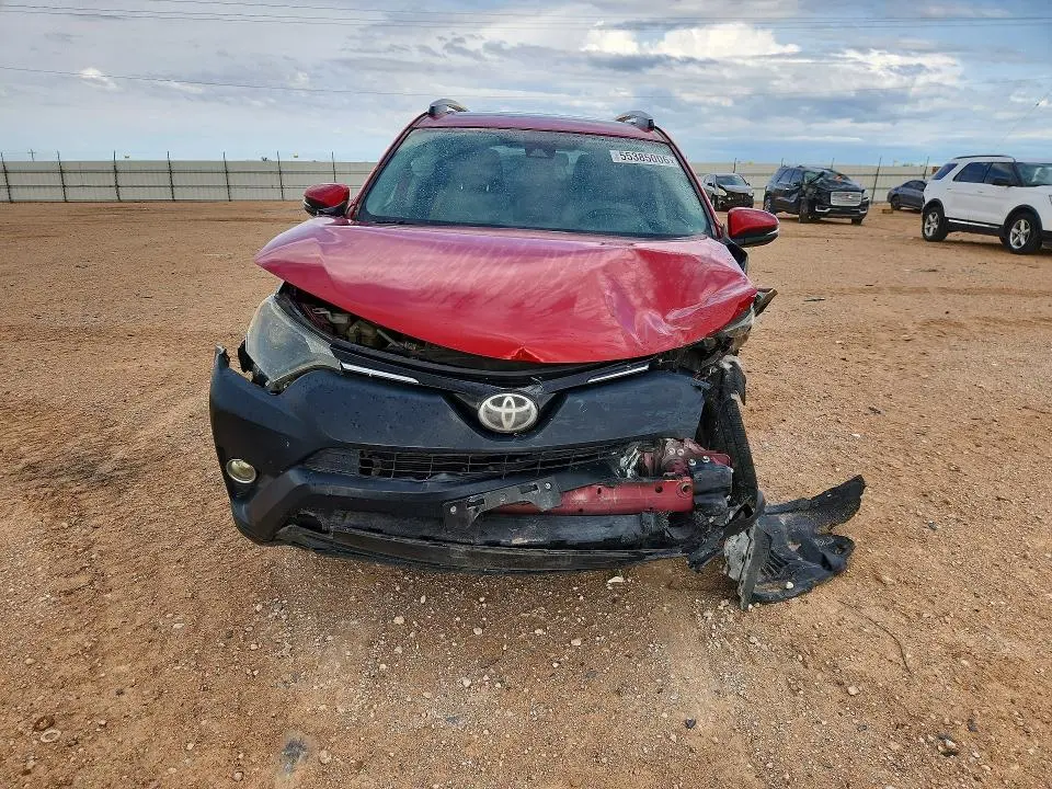 2017 TOYOTA RAV4 XLE  