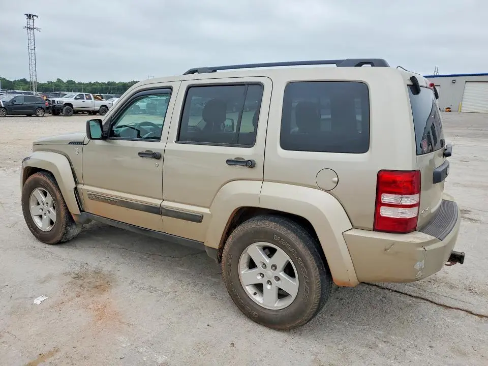 2010 JEEP LIBERTY SPORT  