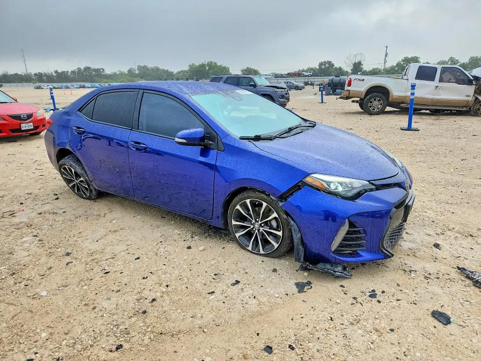 2019 TOYOTA COROLLA SE  