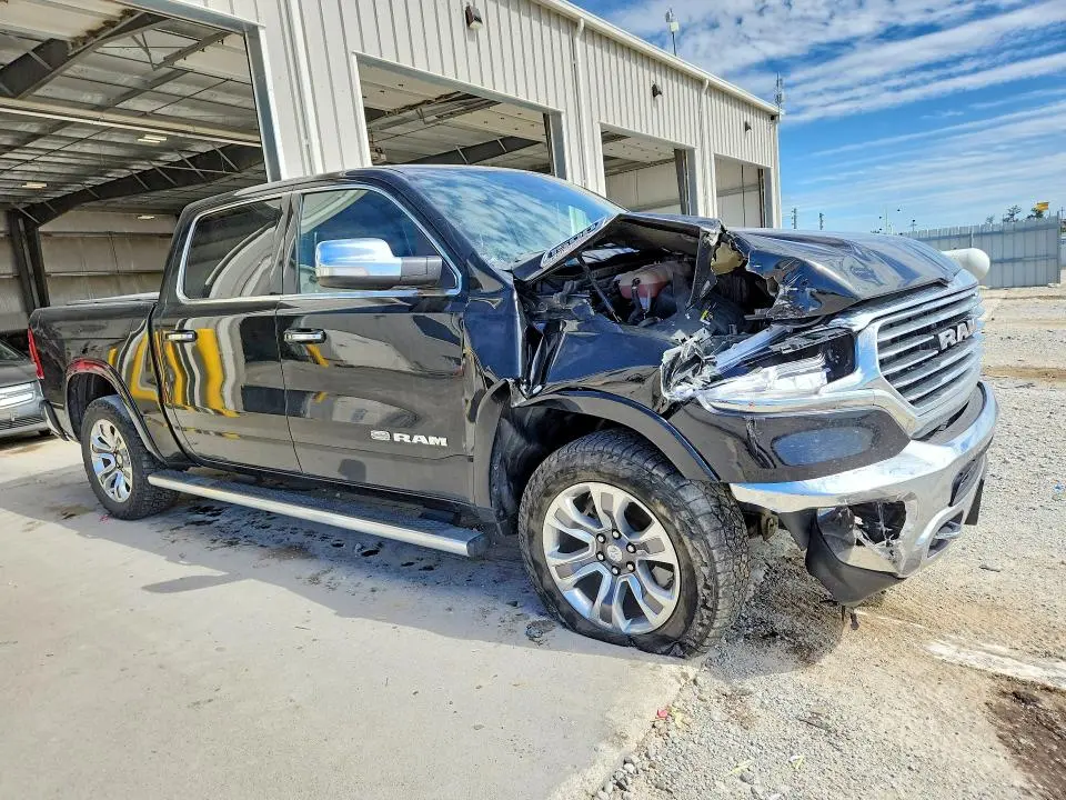 2022 RAM 1500 LARAMIE  