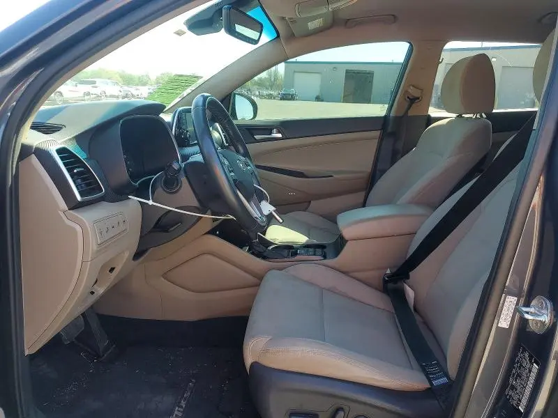 2021 HYUNDAI TUCSON SPORT  