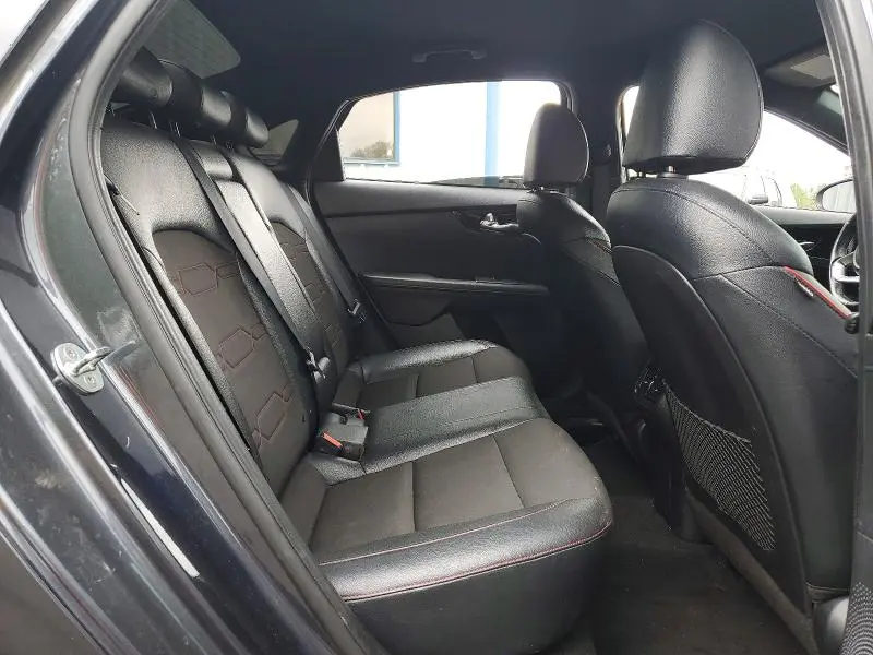 2021 KIA FORTE GT  