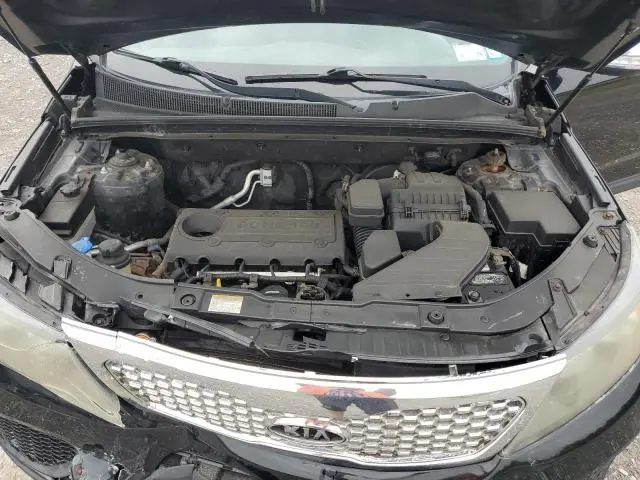 2012 KIA SORENTO BASE  