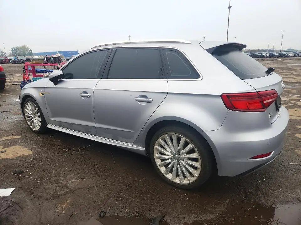 2017 AUDI A3 E-TRON PRESTIGE  