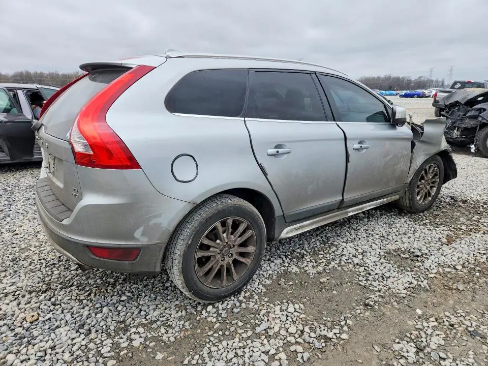 2010 VOLVO XC60 T6  