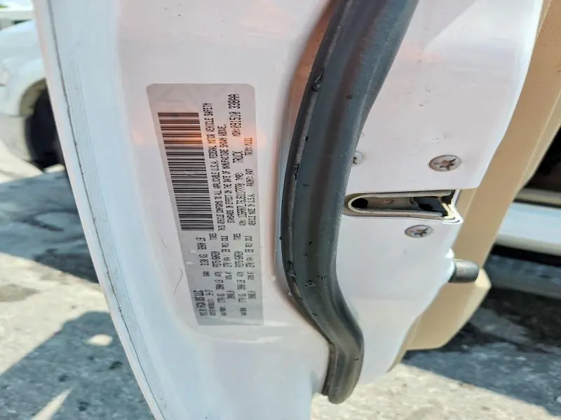 2018 RAM 1500 SLT  