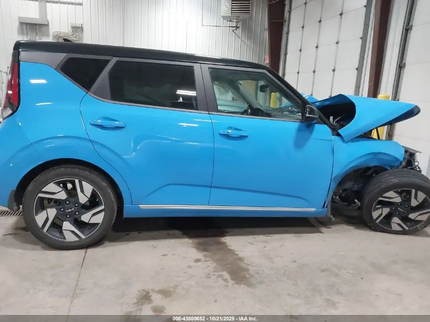2023 KIA SOUL GT-LINE