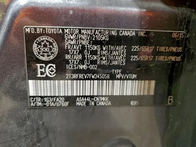 2015 TOYOTA RAV4 XLE  