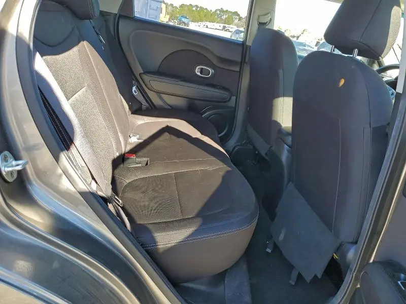 2018 KIA SOUL   