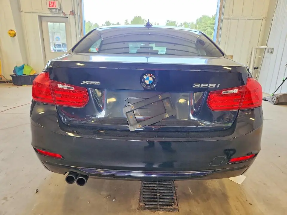 2013 BMW 328 XI  