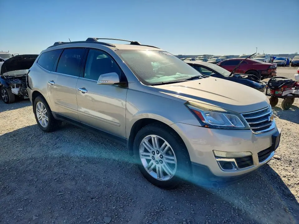 2013 CHEVROLET TRAVERSE LT  
