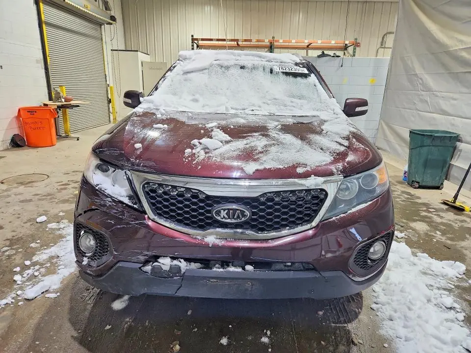 2013 KIA SORENTO EX  