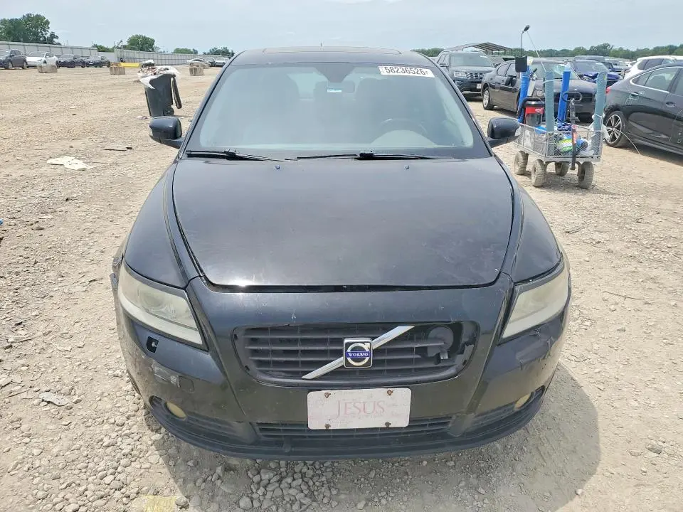 2010 VOLVO S40 2.4I  