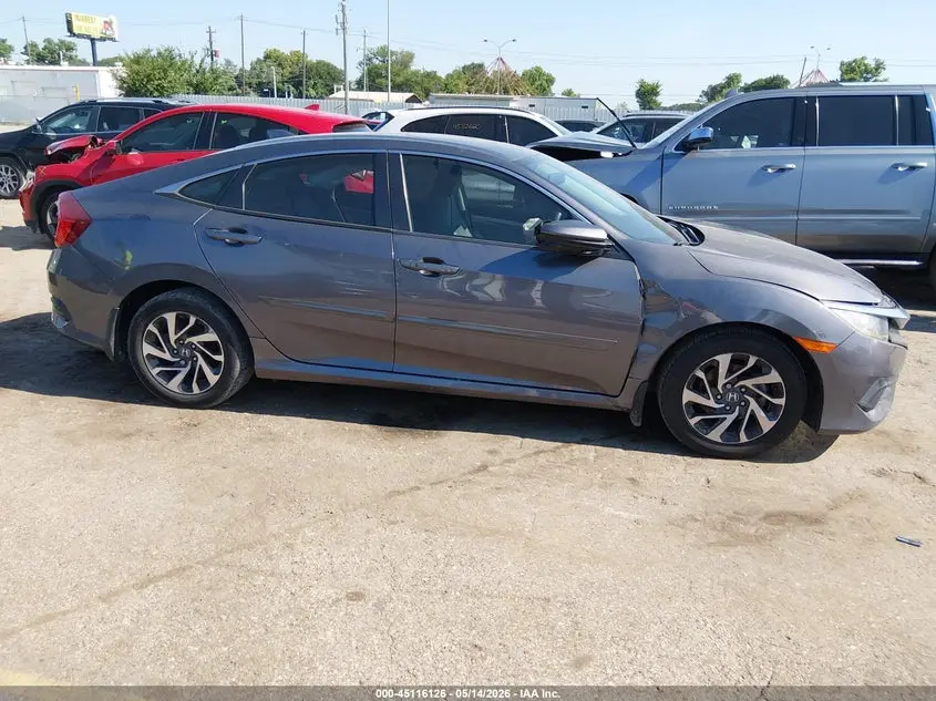 2017 HONDA CIVIC EX