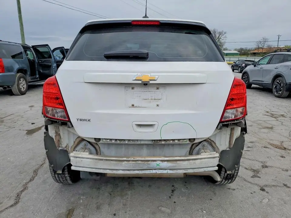 2018 CHEVROLET TRAX LS  
