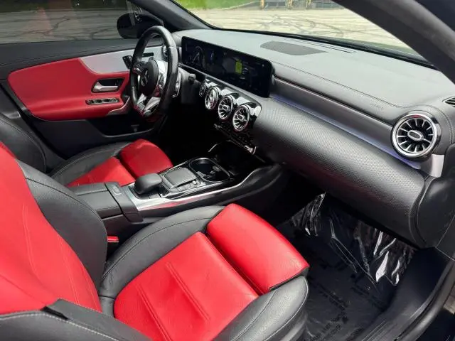 2021 MERCEDES-BENZ A 35 AMG  