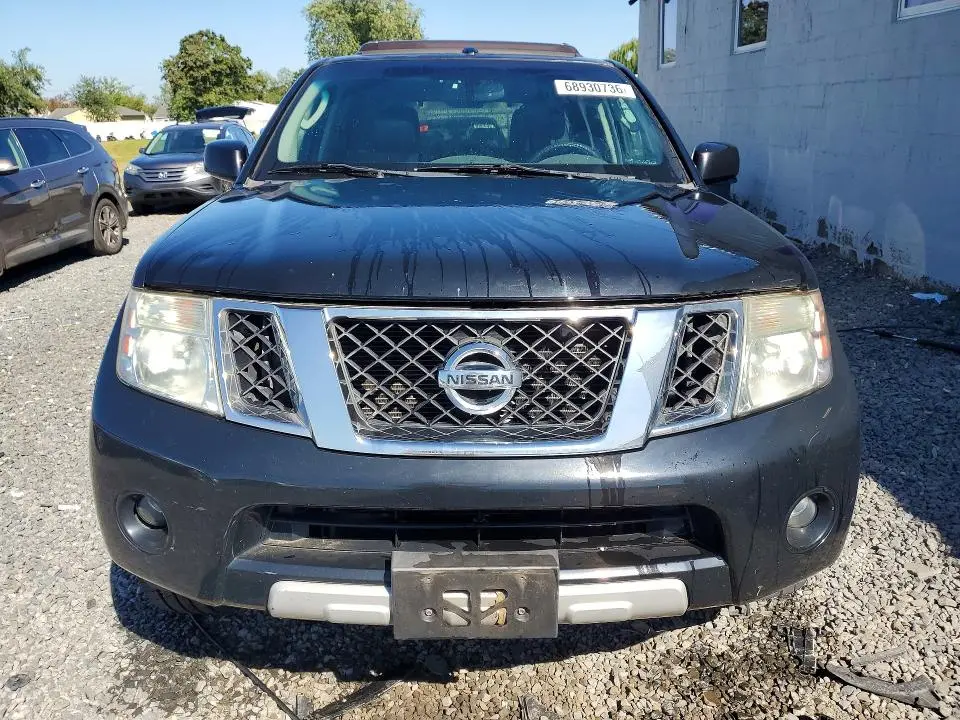 2012 NISSAN PATHFINDER S  