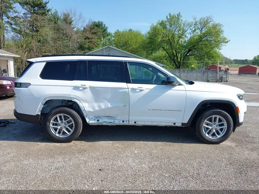2025 JEEP GRAND CHEROKEE L LAREDO X 4X4