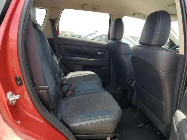 2019 MITSUBISHI OUTLANDER SE  