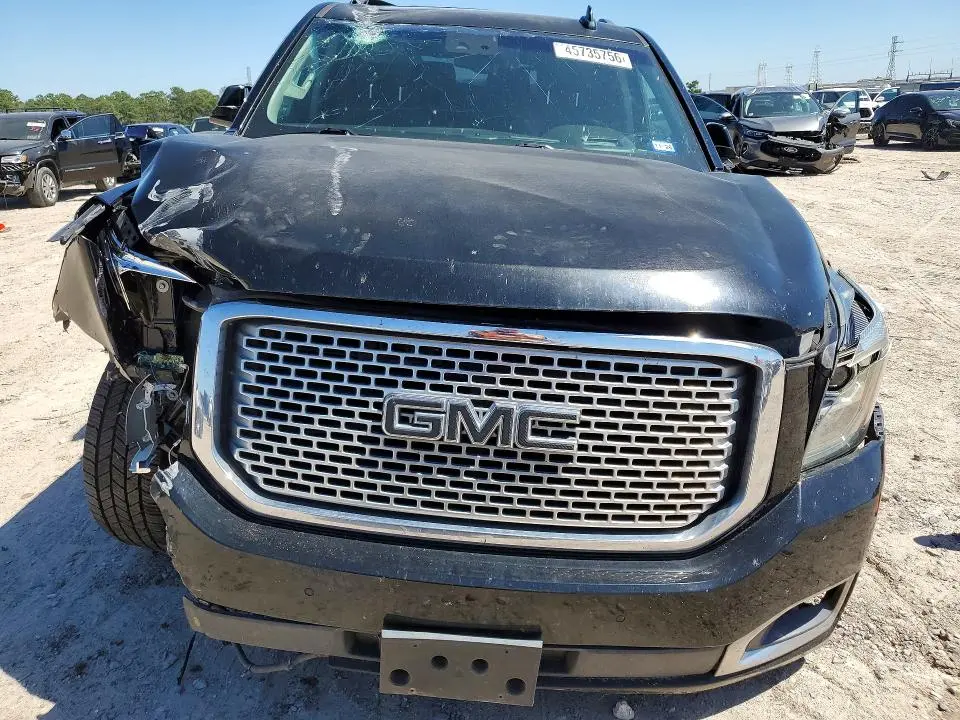 2017 GMC YUKON DENALI  