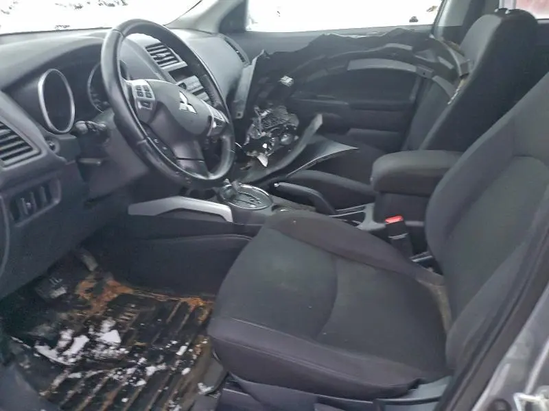 2013 MITSUBISHI RVR SE  