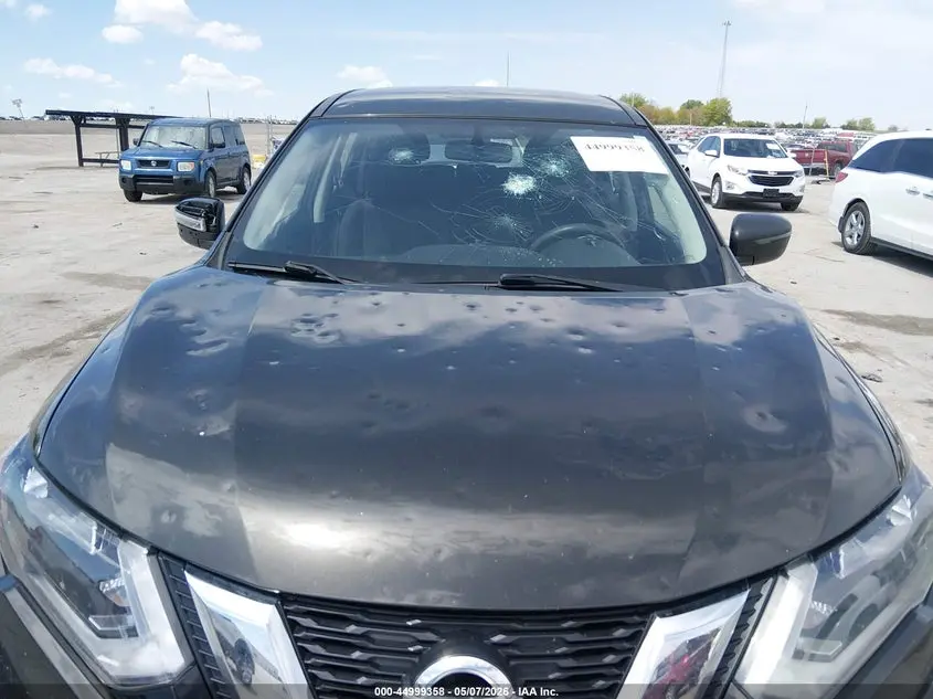2017 NISSAN ROGUE S