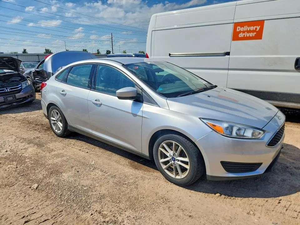 2018 FORD FOCUS SE  