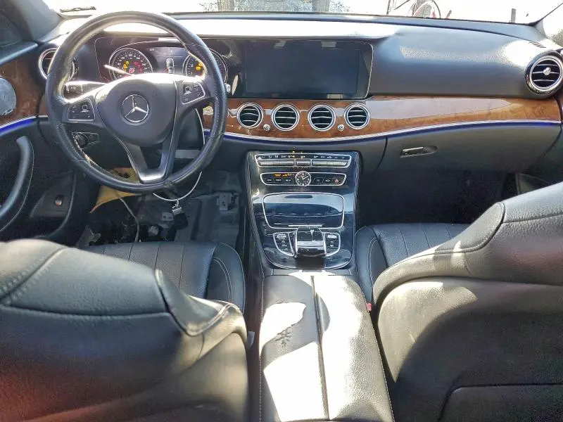 2017 MERCEDES-BENZ E 300  