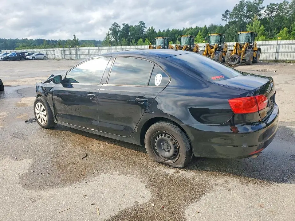 2013 VOLKSWAGEN JETTA BASE  