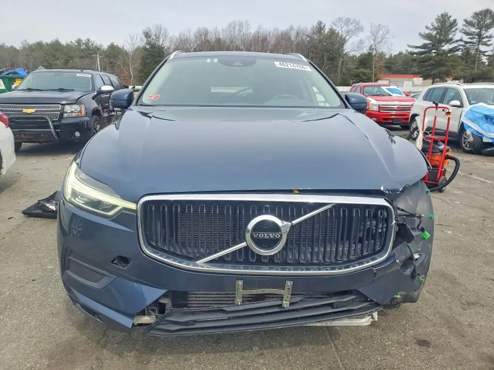 2018 VOLVO XC60 T5 MOMENTUM  