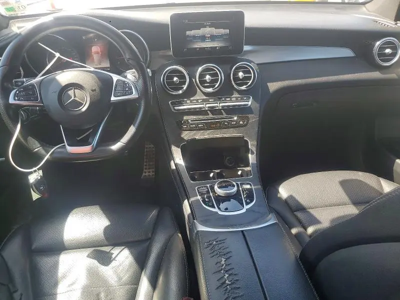 2019 MERCEDES-BENZ GLC 300  
