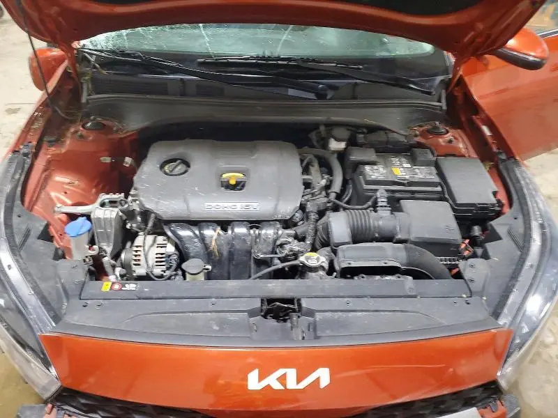 2023 KIA FORTE LXS  