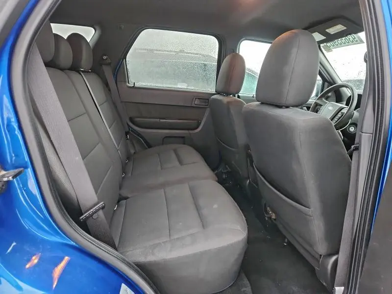 2011 FORD ESCAPE XLT  