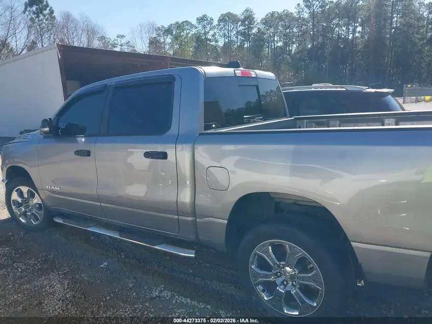 2024 RAM 1500 BIG HORN  4X2 5'7 BOX