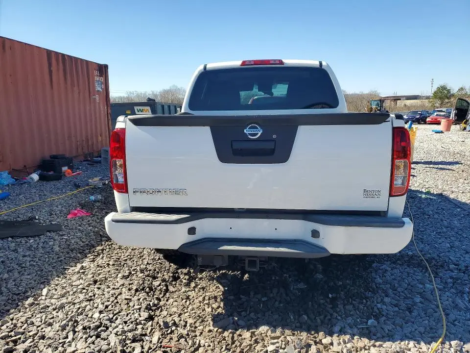 2021 NISSAN FRONTIER S  