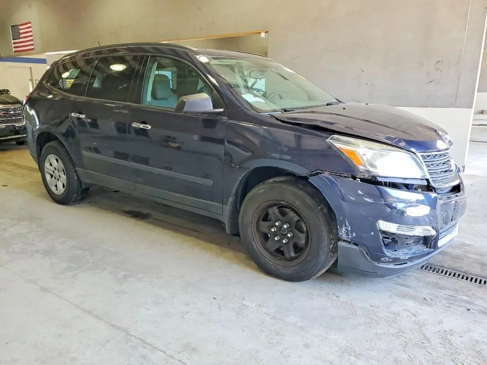 2017 CHEVROLET TRAVERSE LS  