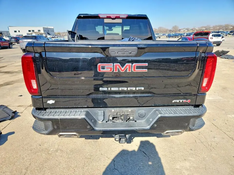 2021 GMC SIERRA K1500 AT4  