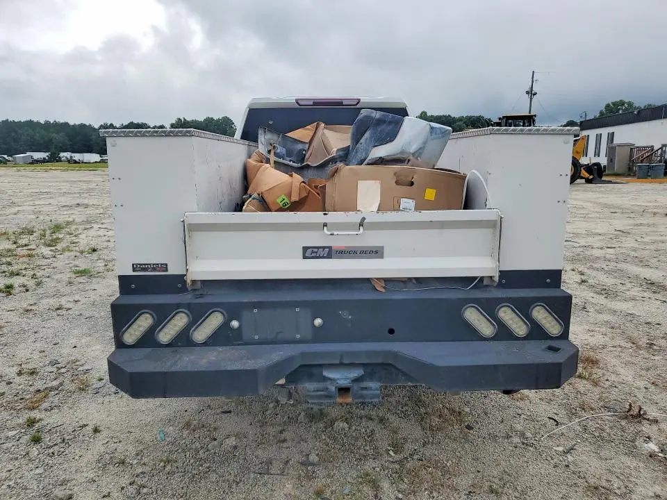 2023 CHEVROLET SILVERADO C2500 HEAVY DUTY  