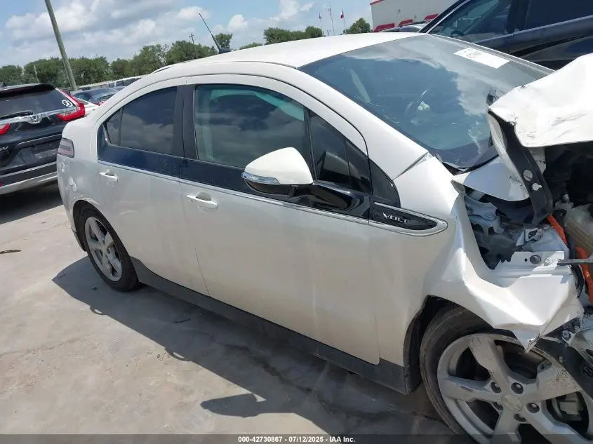 2014 CHEVROLET VOLT  