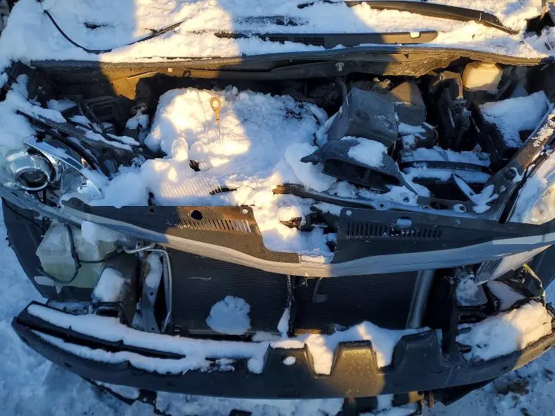 2017 TOYOTA SIENNA LE  