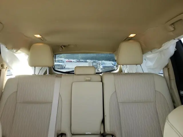 2017 TOYOTA HIGHLANDER LE  