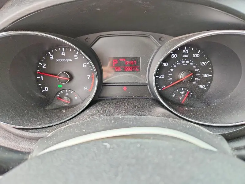 2016 KIA SEDONA LX  
