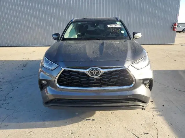 2022 TOYOTA HIGHLANDER LIMITED  