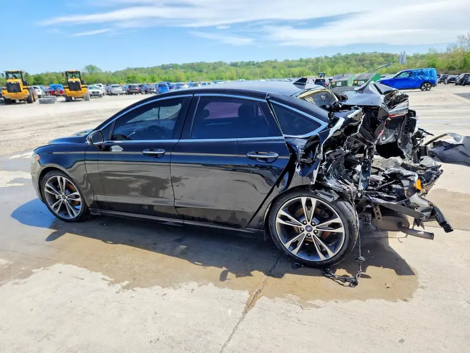 2020 FORD FUSION TITANIUM  